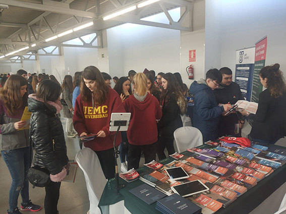 Stand de la UEMC en Unitour Valladolid 2020