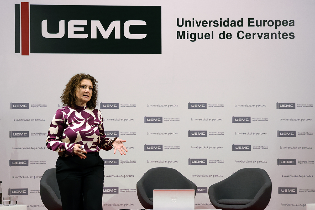 Elena García Armada