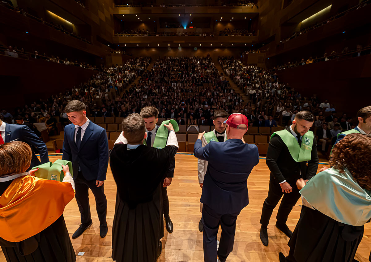 Algunas imágenes correspondientes al Acto de Graduación