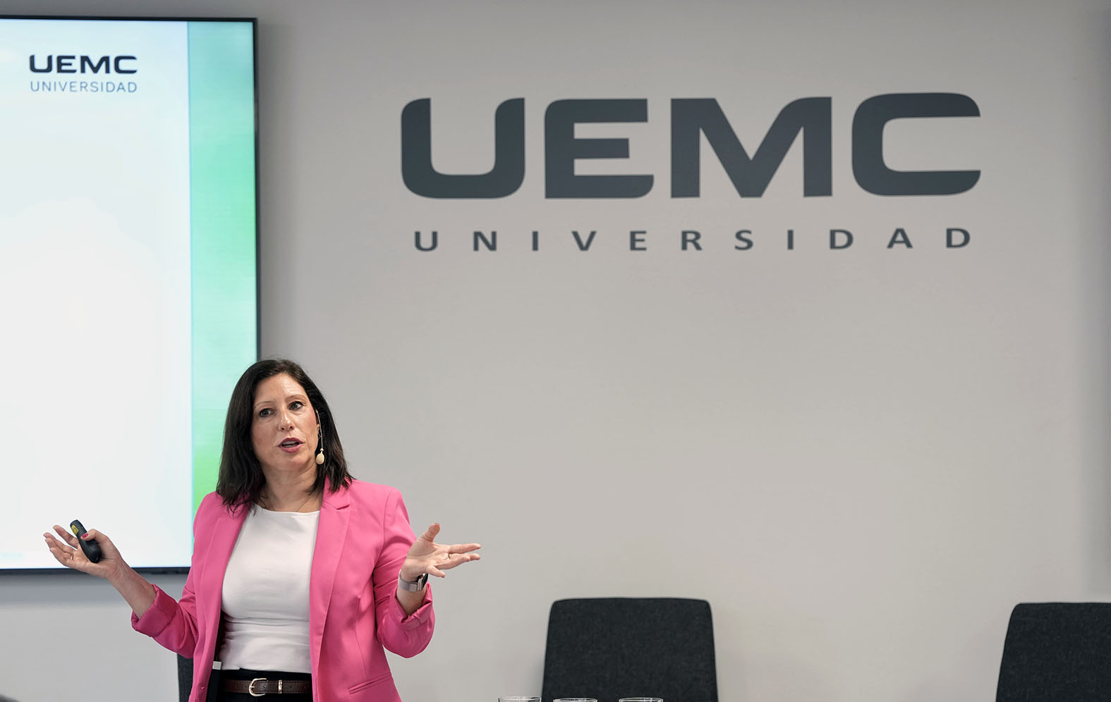 Jornada La Inteligencia Artificial y el nuevo paradigma laboral en la UEMC